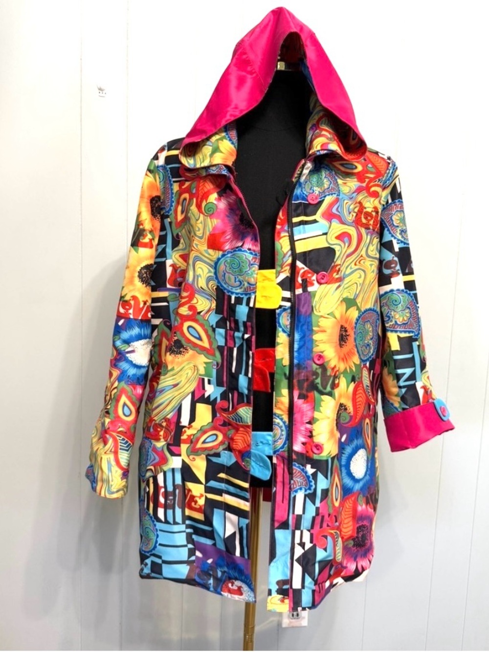 Oopera Reversible Spring Jacket With Removable Hoodie ( like New)